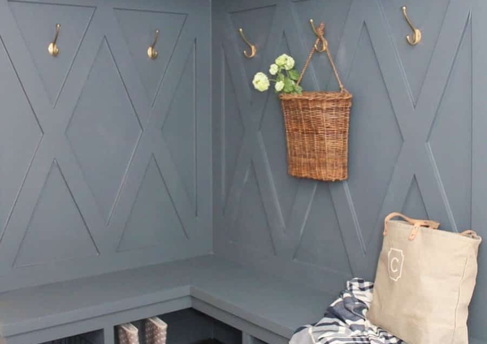 Corner Mudroom Storage Ideas Chchomesdesign