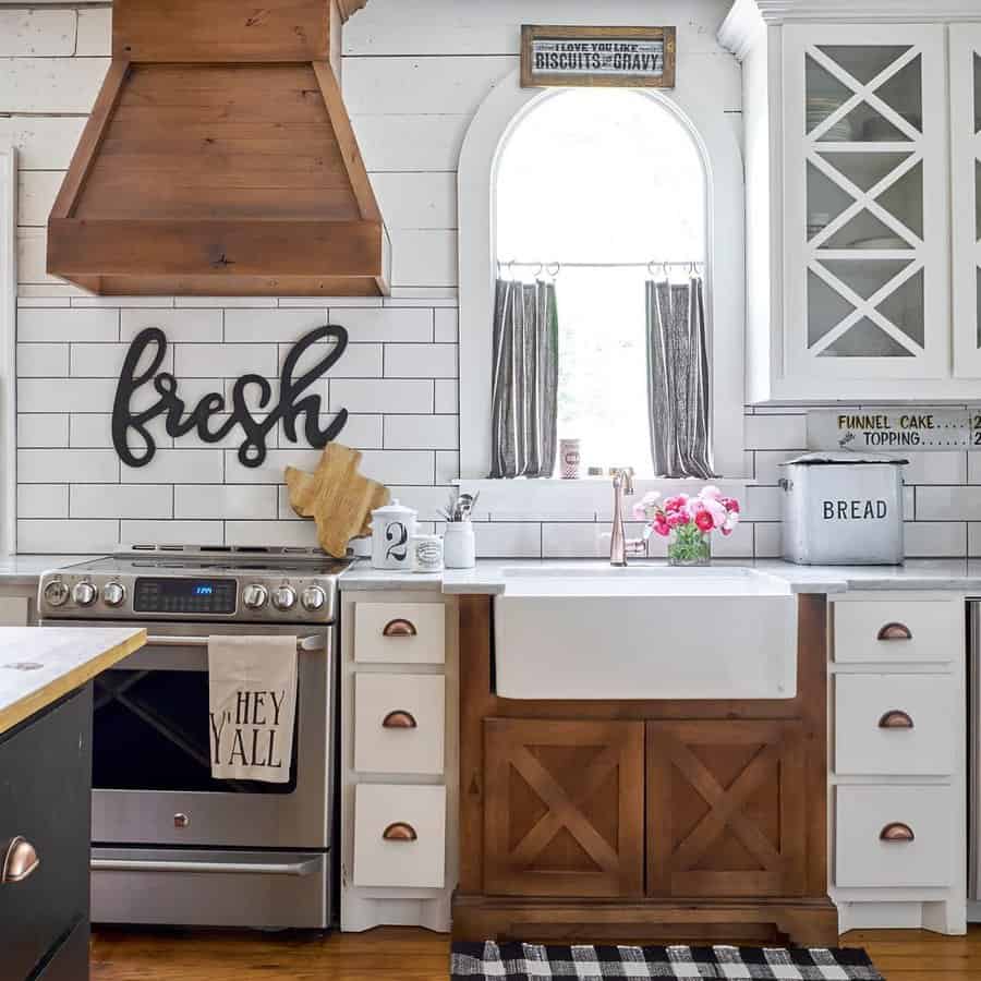 Country Farmhouse Kitchen Ideas Courtneywarrenhome