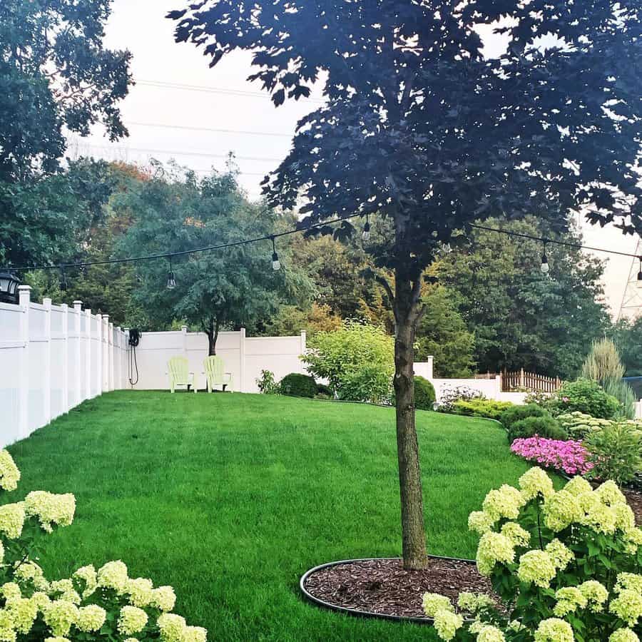 Curve Appeal Simple Landscaping Ideas Victorialambertinteriors