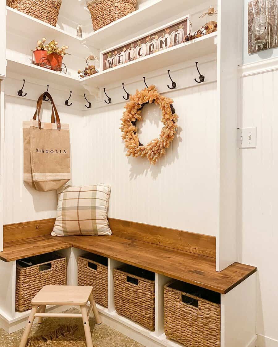 Diy Entryway Bench Ideas Kmbathome