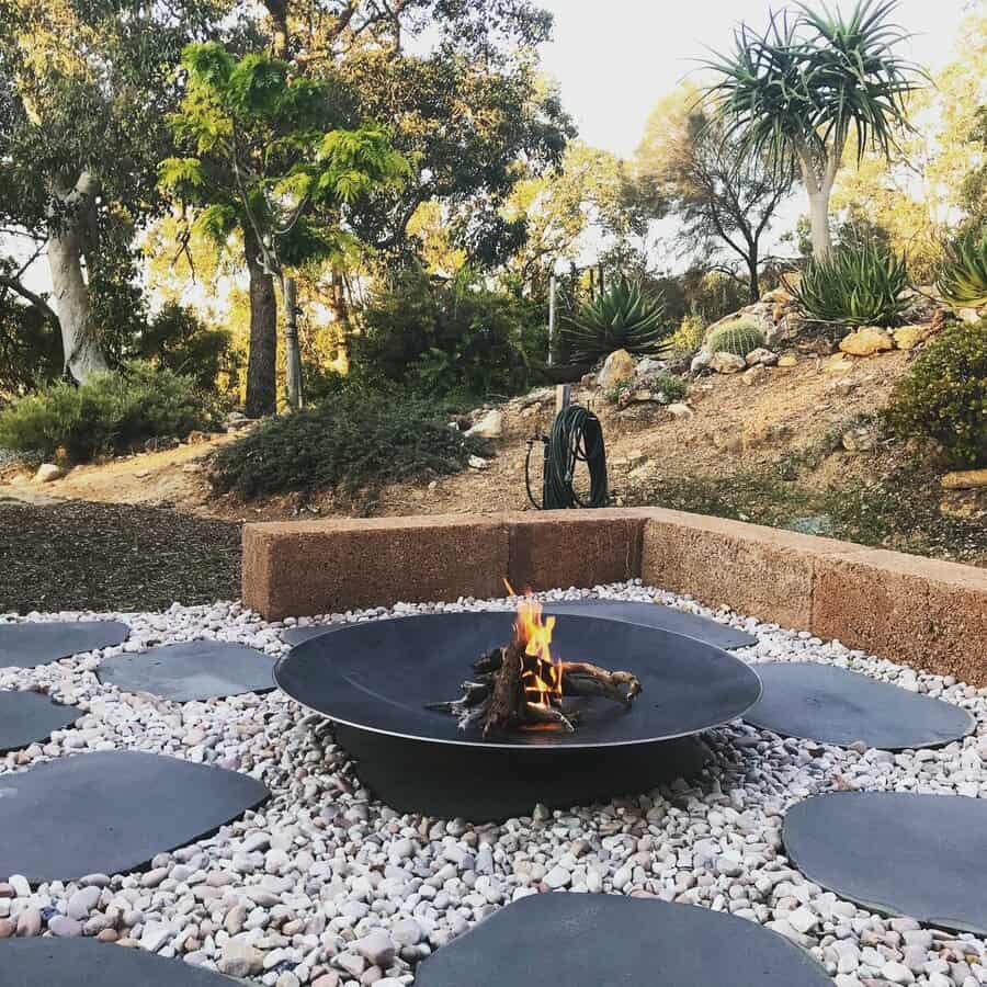 Diy Fire Pit Ideas Firepitsandgardenfeatures