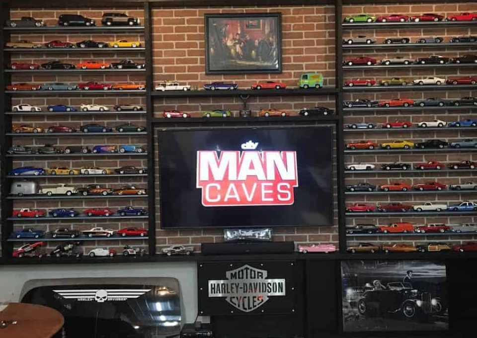 Diy Garage Man Cave Ideas Lowgn