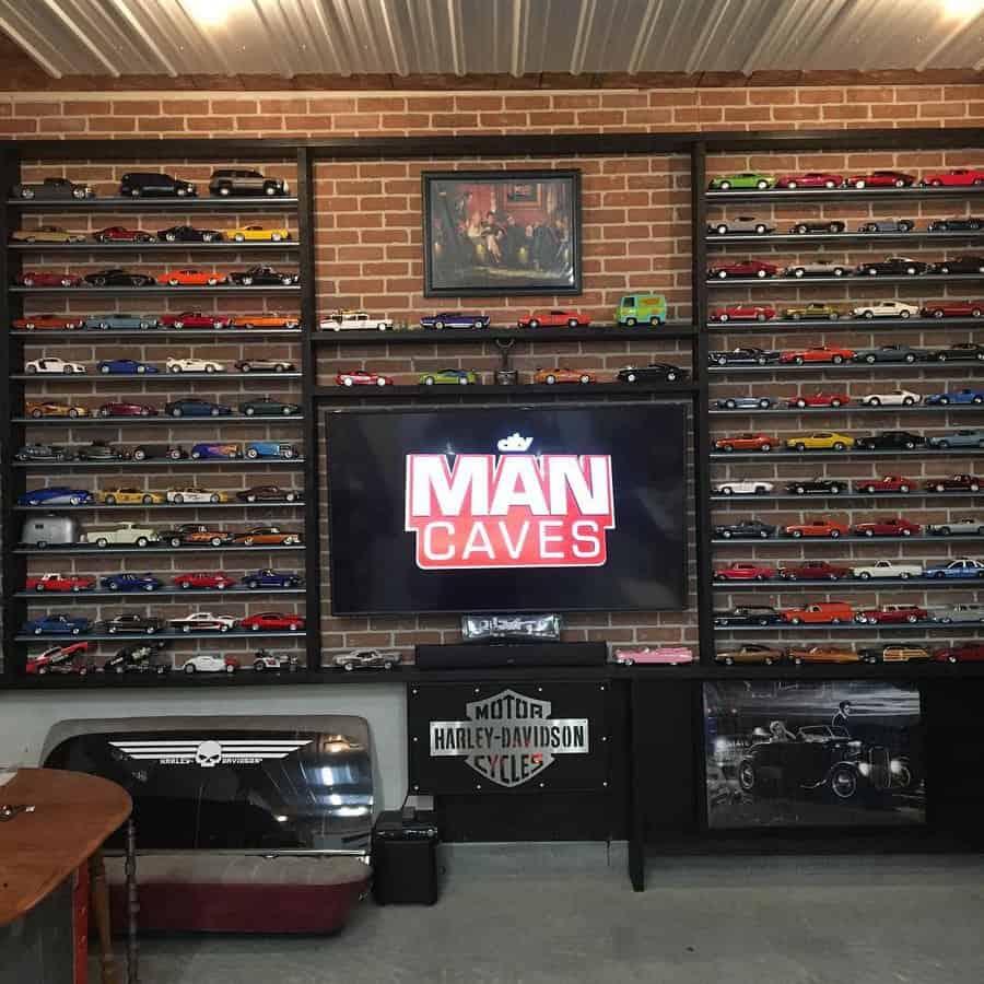 Diy Garage Man Cave Ideas Lowgn