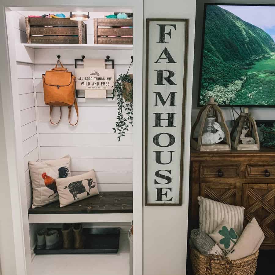 Diy Mudroom Storage Ideas Katierae Thomas