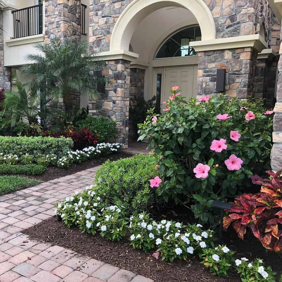 Entry Way Front Garden Ideas Xtracarelandscapes