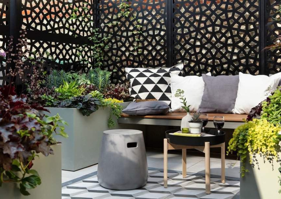 Exterior Outdoor Wall Decor Ideas Georgialindsaygardendesign