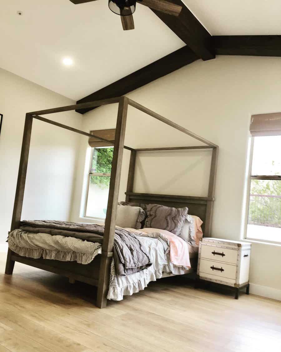 Farmhouse Canopy Bed Ideas Myfarmhousechatters