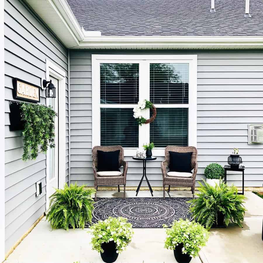 Farmhouse Patio Decor Ideas Carmensmakingthishouseahome