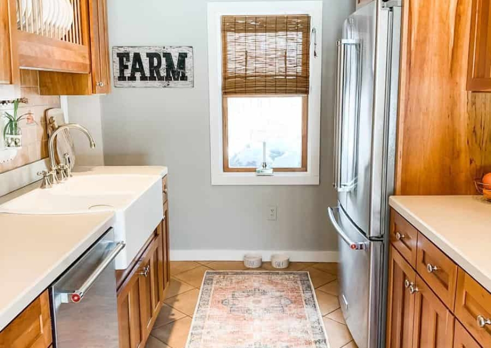 Farmhouse Small Galley Kitchen Ideas Farmhouse