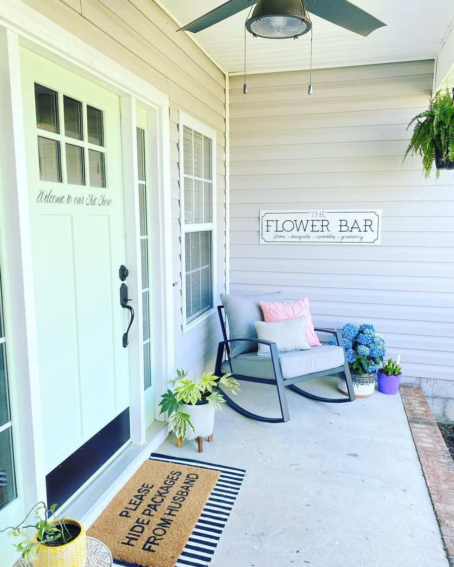 Flower Small Front Porch Ideas Chaoswiththecals