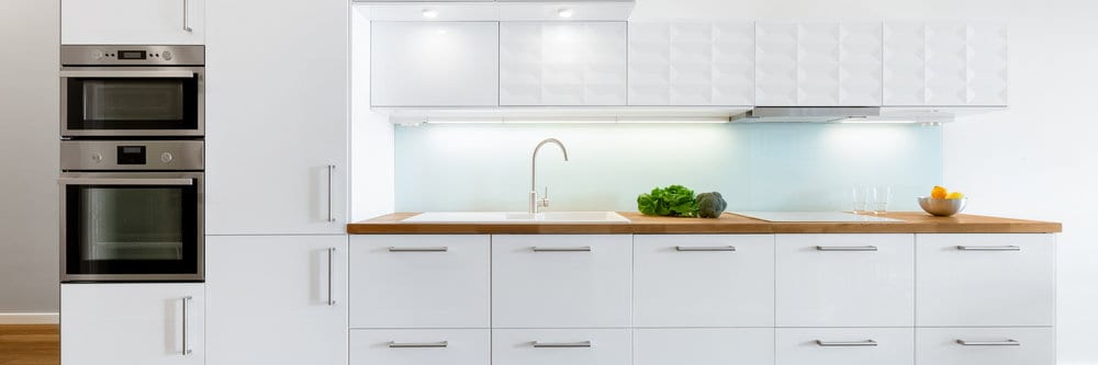 Glass White Kitchen Backsplash Ideas