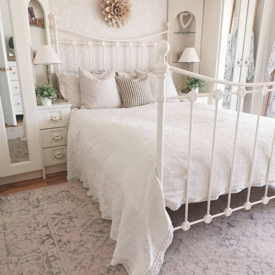 Iron Bed Country Bedroom Ideas Ahappyandaproudhome