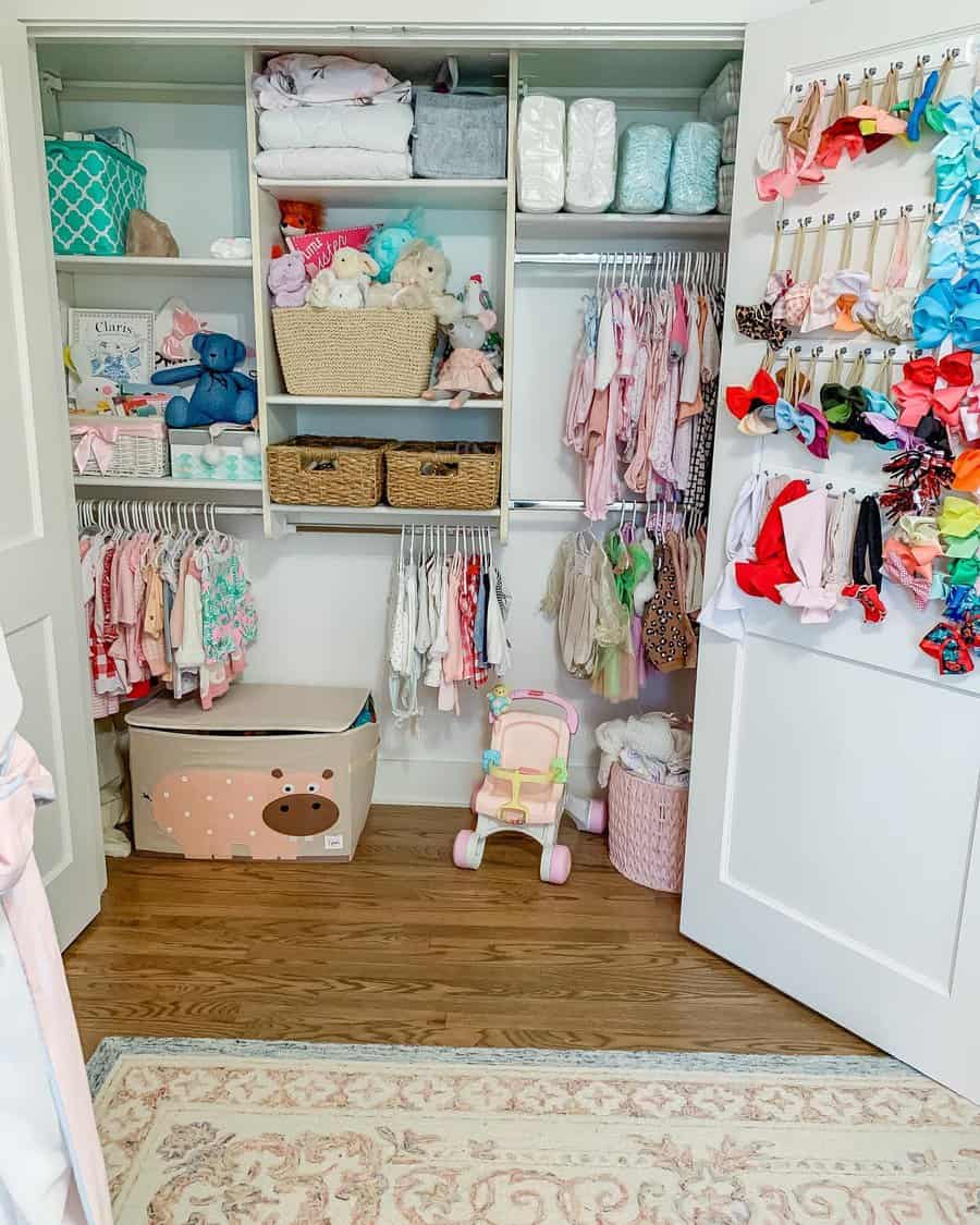 Kids Small Closet Organization Ideas Vanillalattesandvelvetsofas