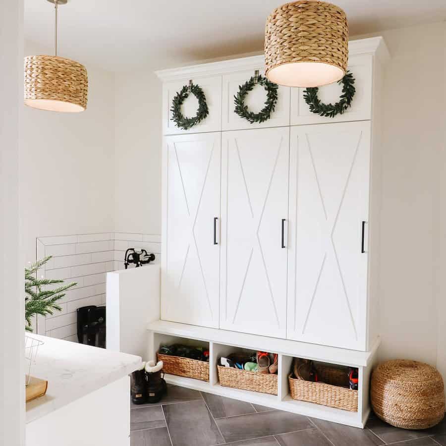 Locker Type Mudroom Storage Ideas Gallagherboyfarm