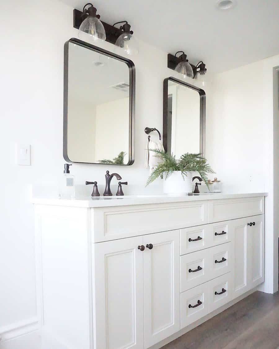 Master Bathroom Lighting Ideas Hibiscushomeinteriors