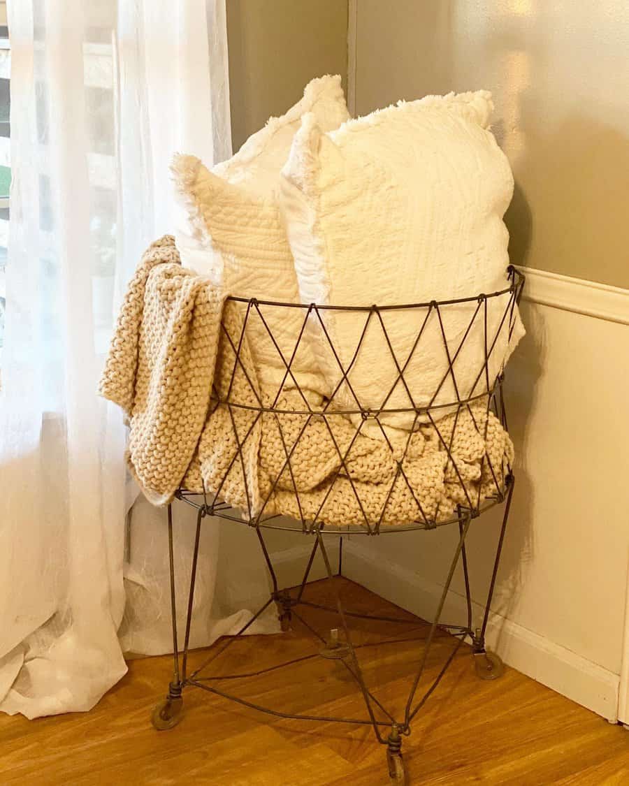 Metal Blanket Storage Ideas Farmsteadoff