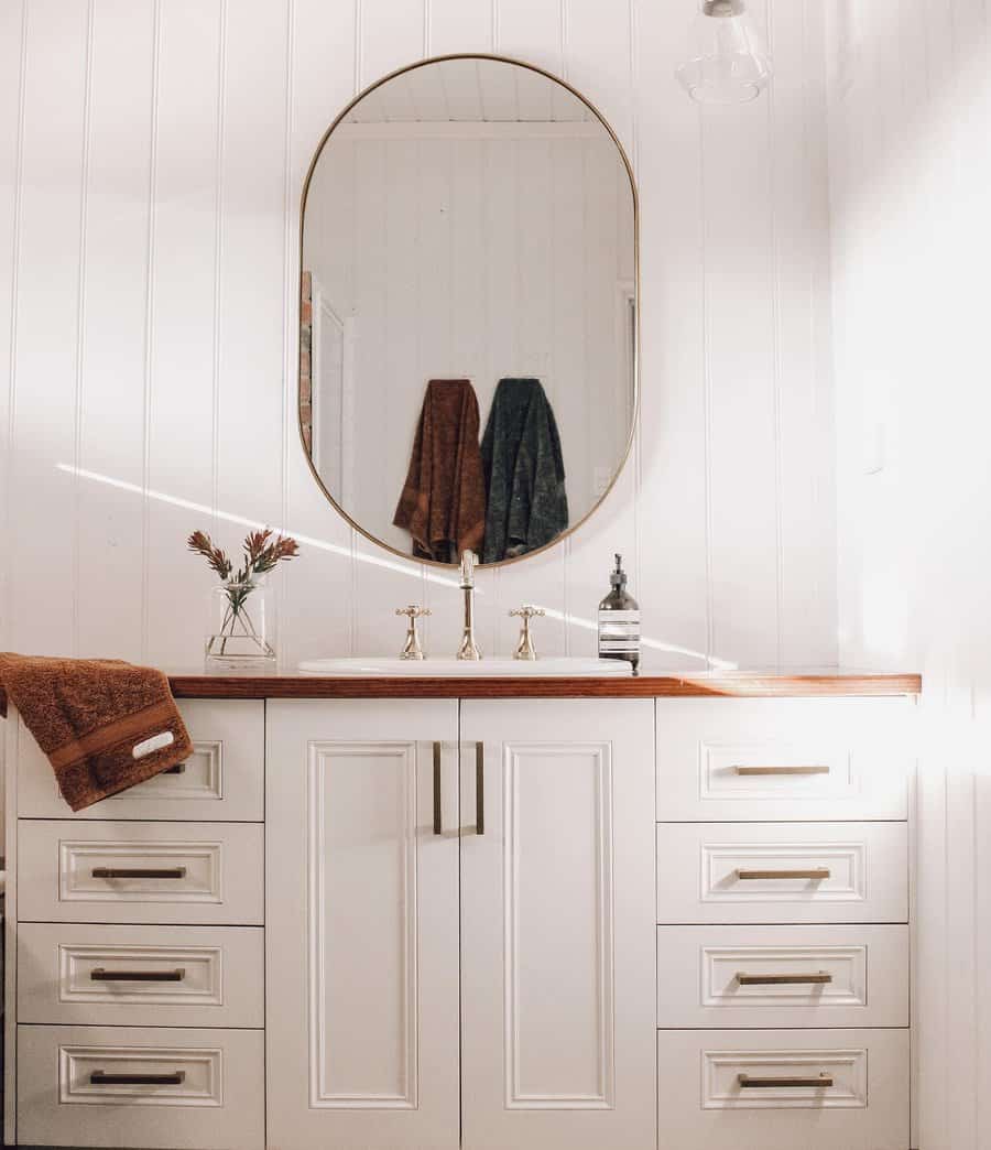 Minimalist Bathroom Mirror Ideas Mrs Dubs Digs