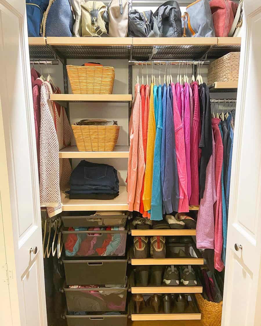 Minimalist Bedroom Closet Ideas Organizedhavens