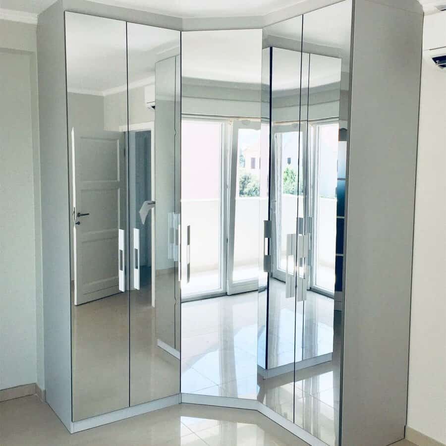 Mirror Closet Door Ideas Belangelointeriors