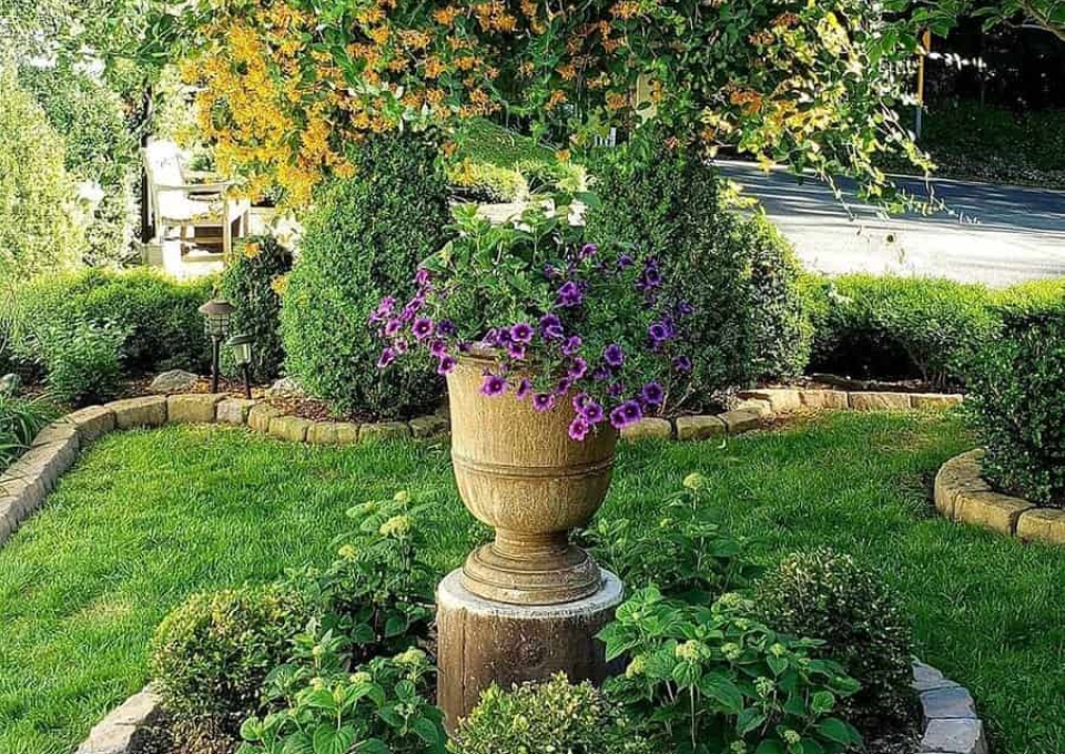 Modern Low Maintenance Landscaping Ideas Gardencat