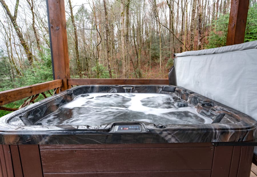 Nature View Hot Tub Deck Ideas