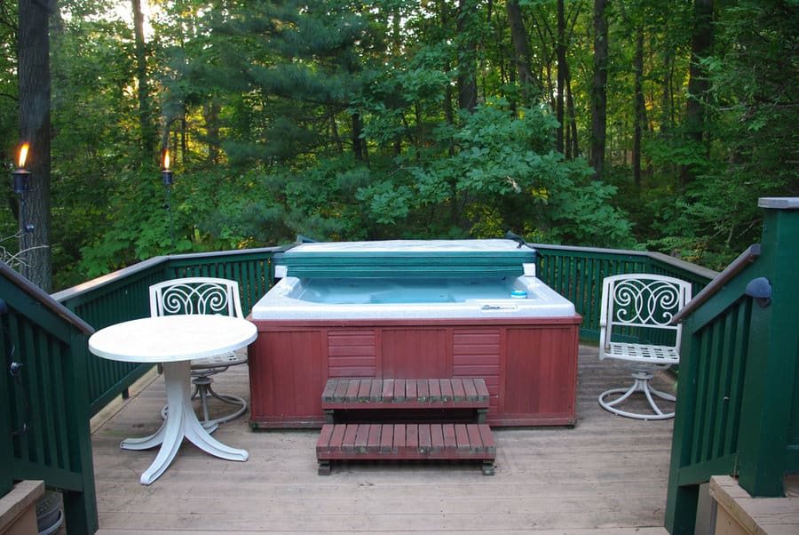 Nature View Hot Tub Deck Ideas