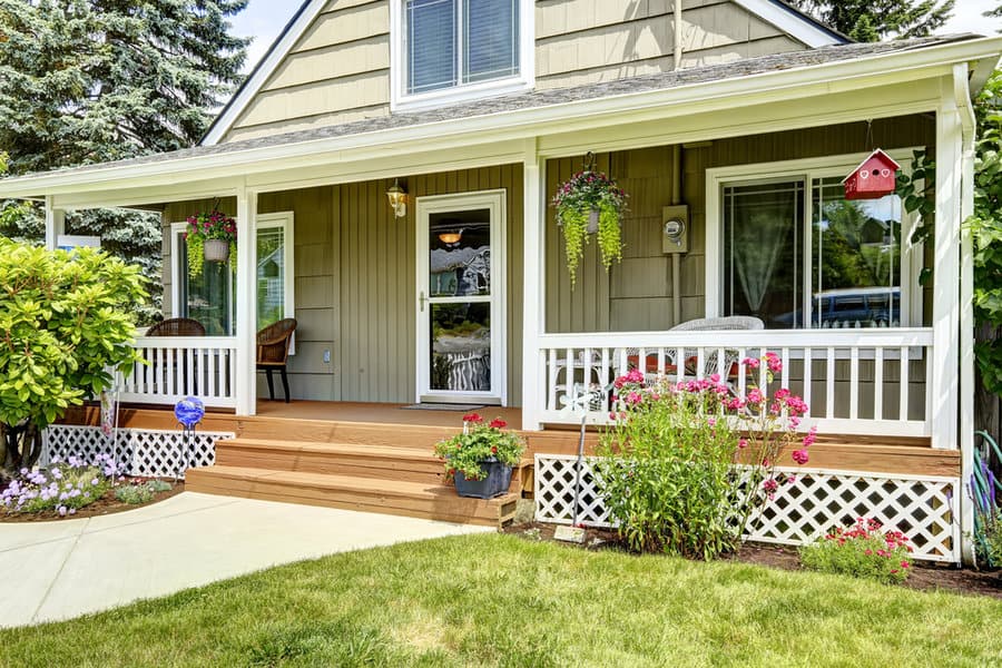 Painted Front Porch Railing Ideas