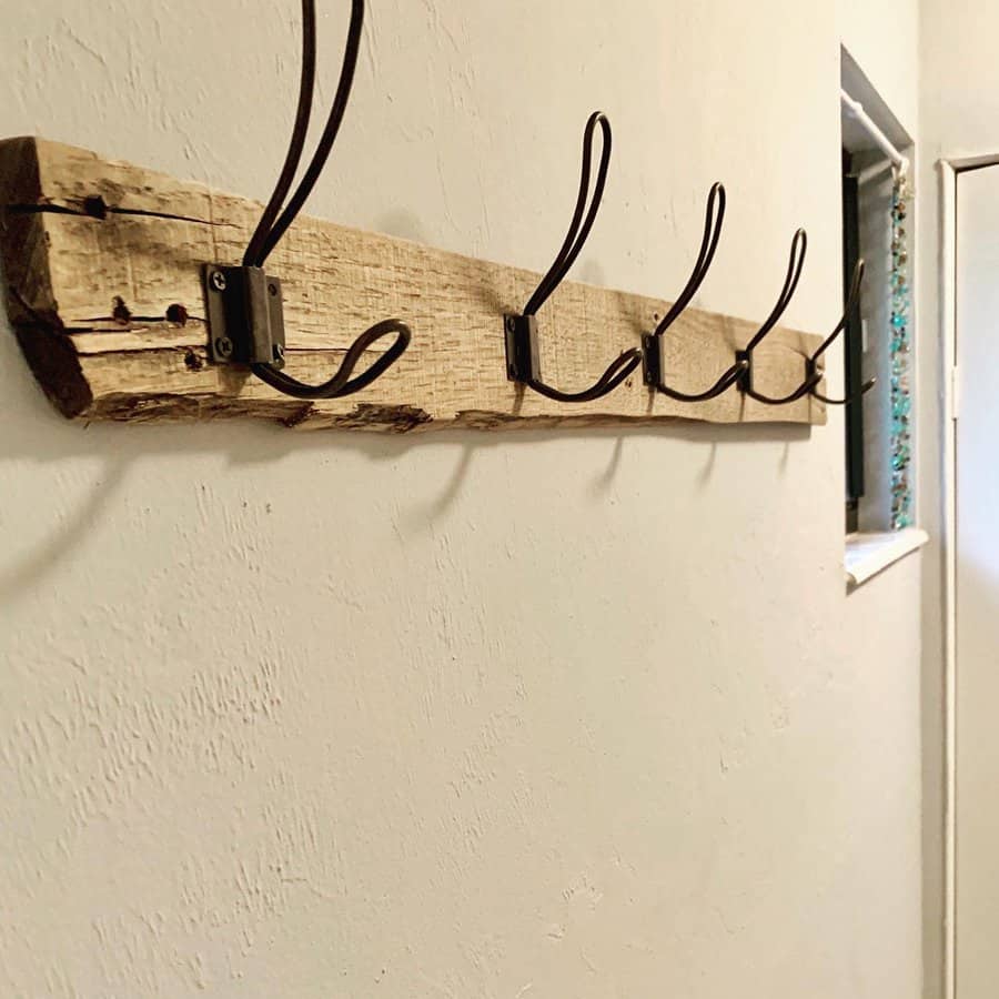 Pallet Hat Rack Ideas Gccustomcharacter