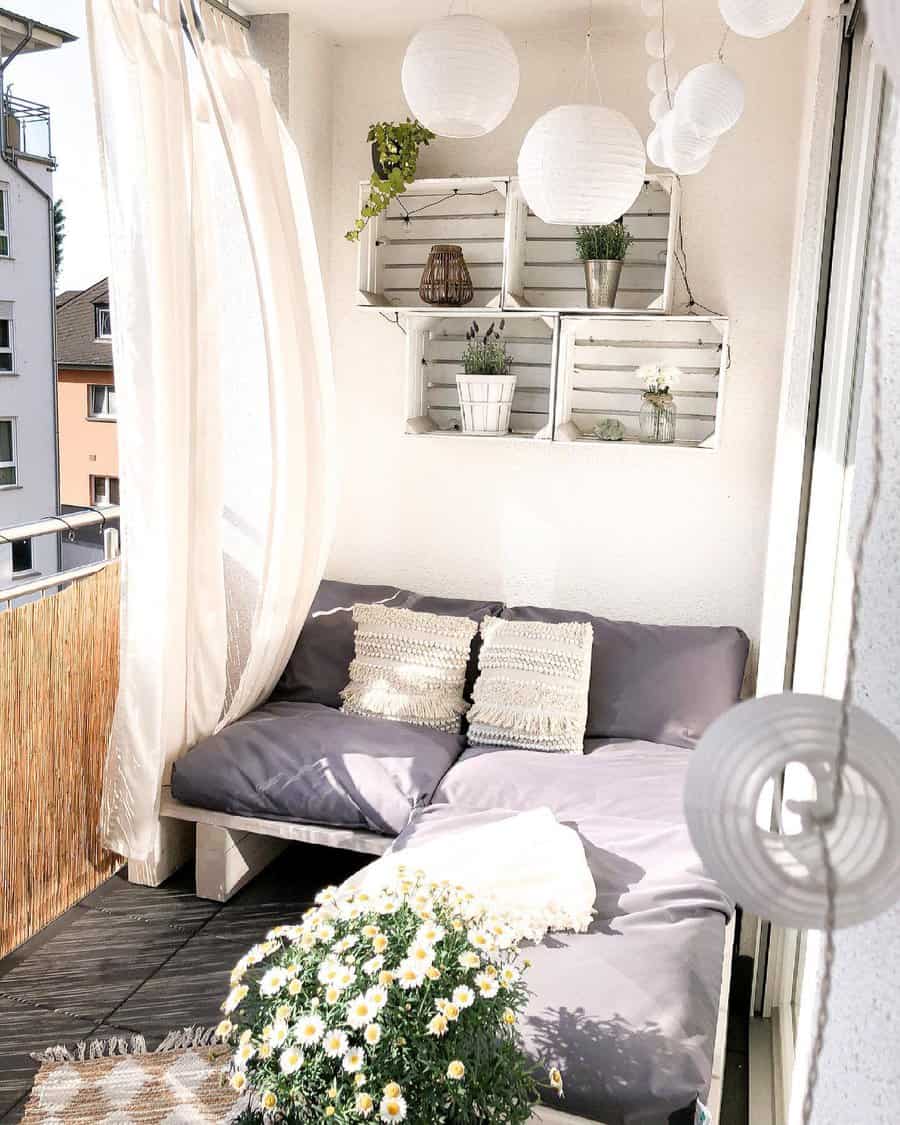 Privacy Apartment Balcony Ideas Aundm Interior