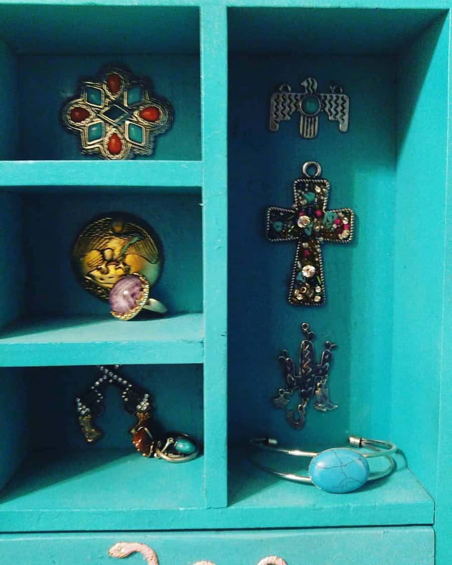 Repurposed Diy Storage Ideas Jhobbs