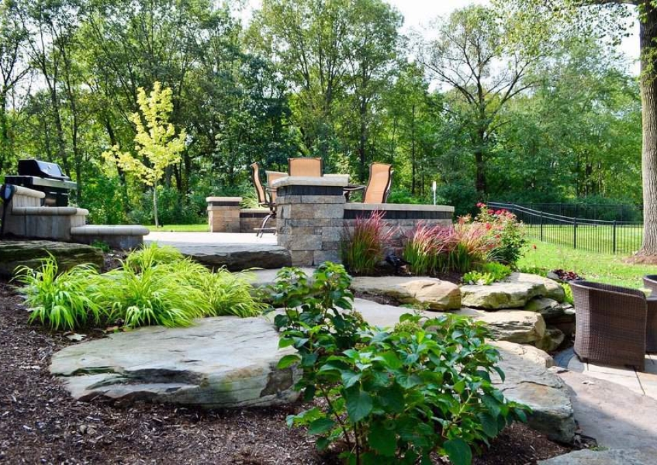 Rock Low Maintenance Landscaping Ideas Landscapecreationsdupage