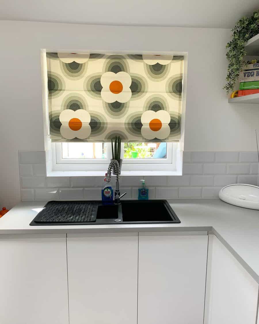 Roman Blinds Kitchen Curtain Ideas Littleboxesofstuffilove