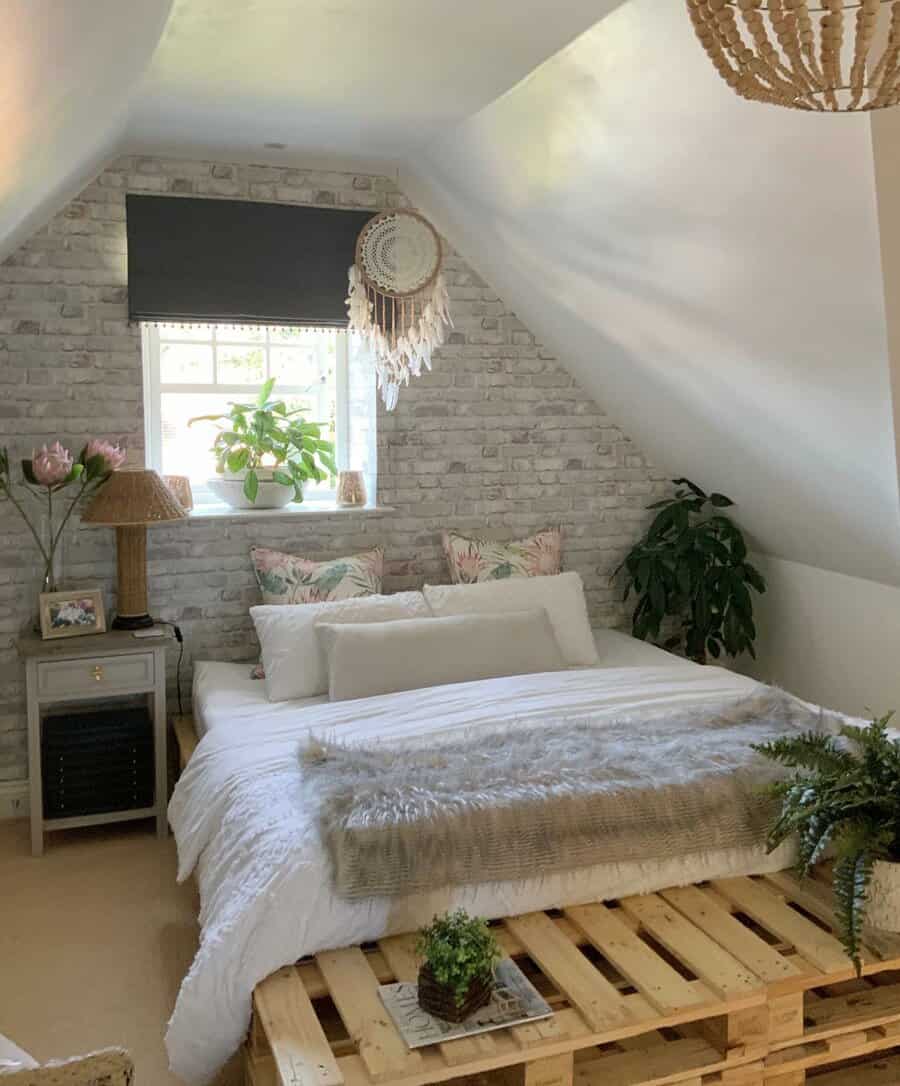 Rustic Attic Bedroom Ideas Lulu Loves Home