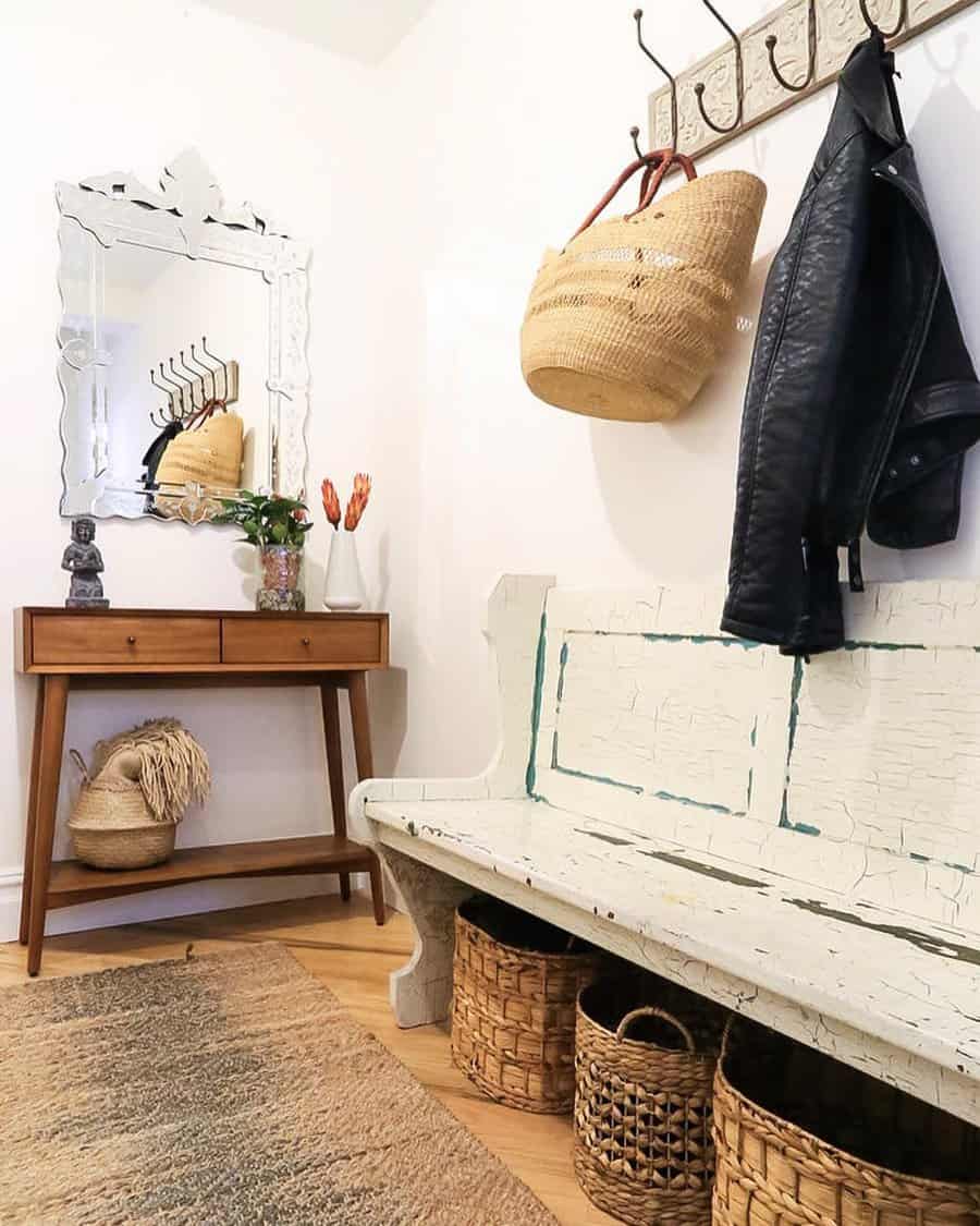 Rustic Entryway Bench Ideas Julietaalvarez