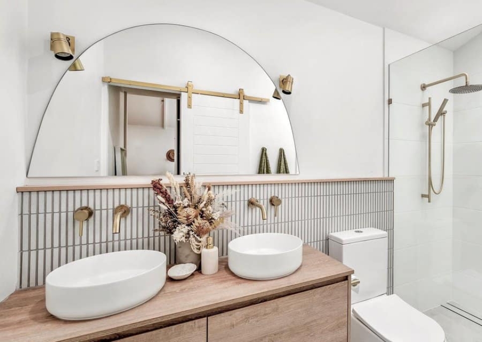 Shape Bathroom Mirror Ideas Caves Coastal Renos