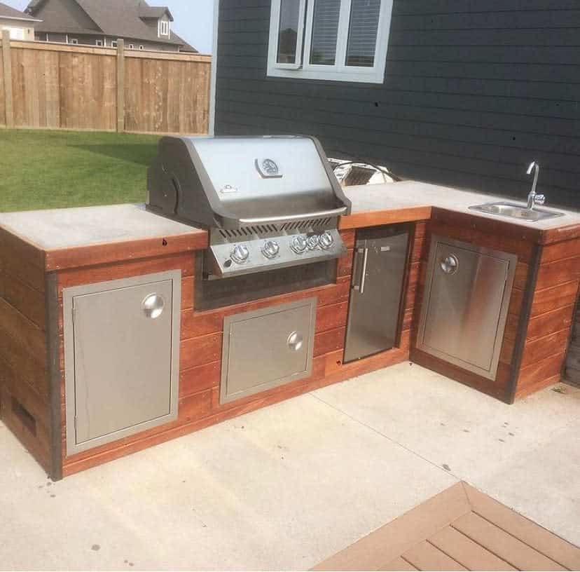 Sink Outdoor Kitchen Ideas Myreelkickgrasslawn