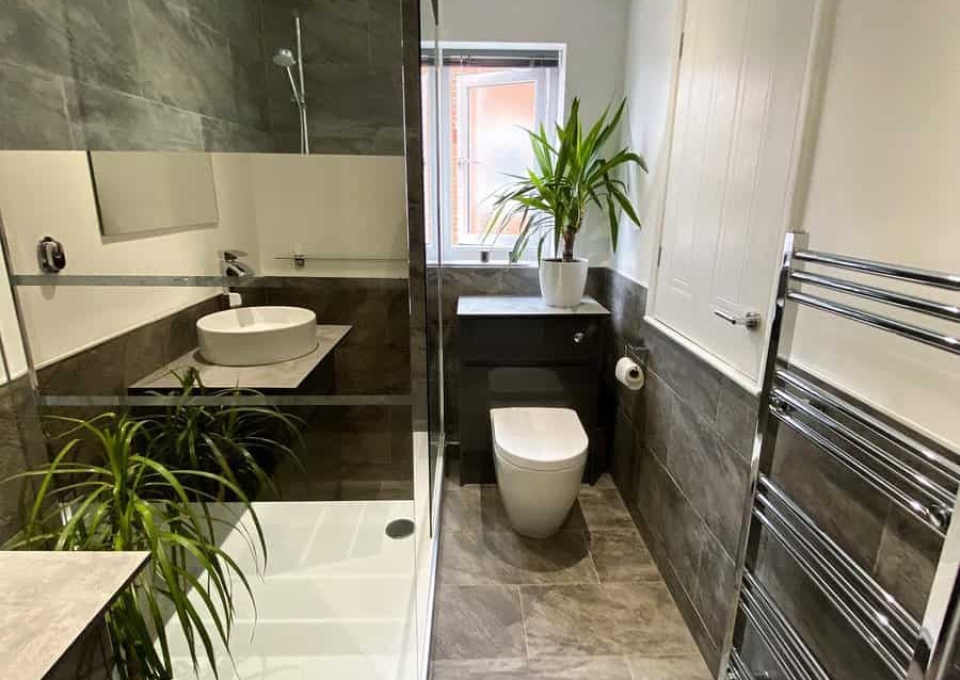 Small Gray Bathroom Ideas Housetohomebeverley