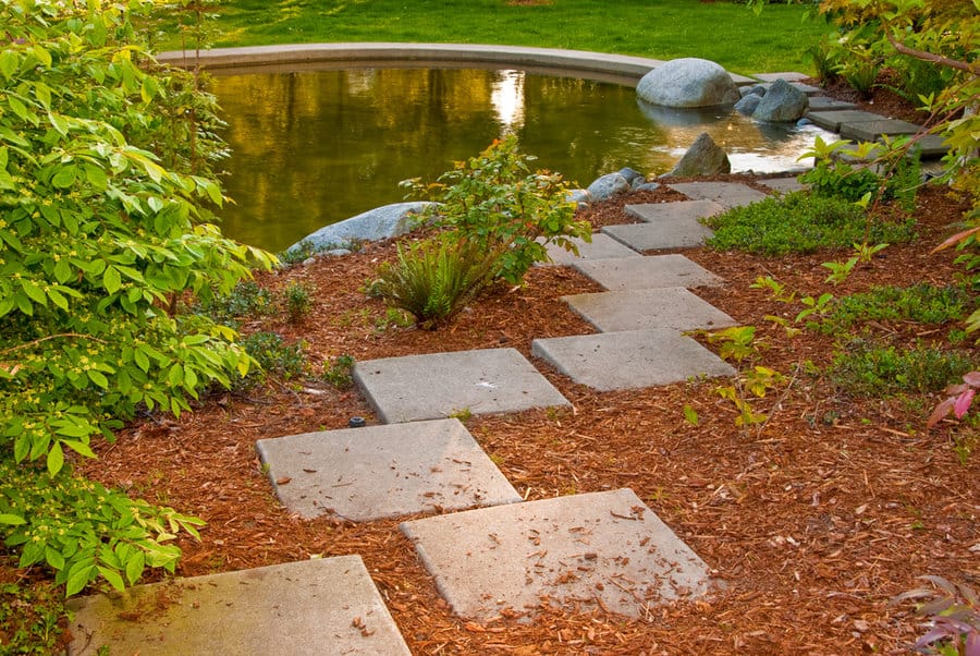 Stepping Stone Garden Path Ideas