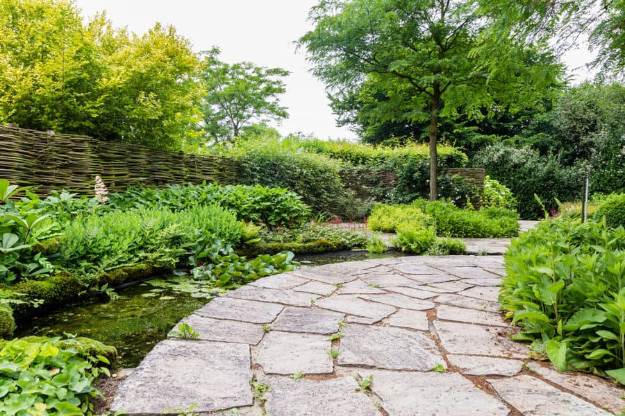 Stone Walkway Garden Path Ideas