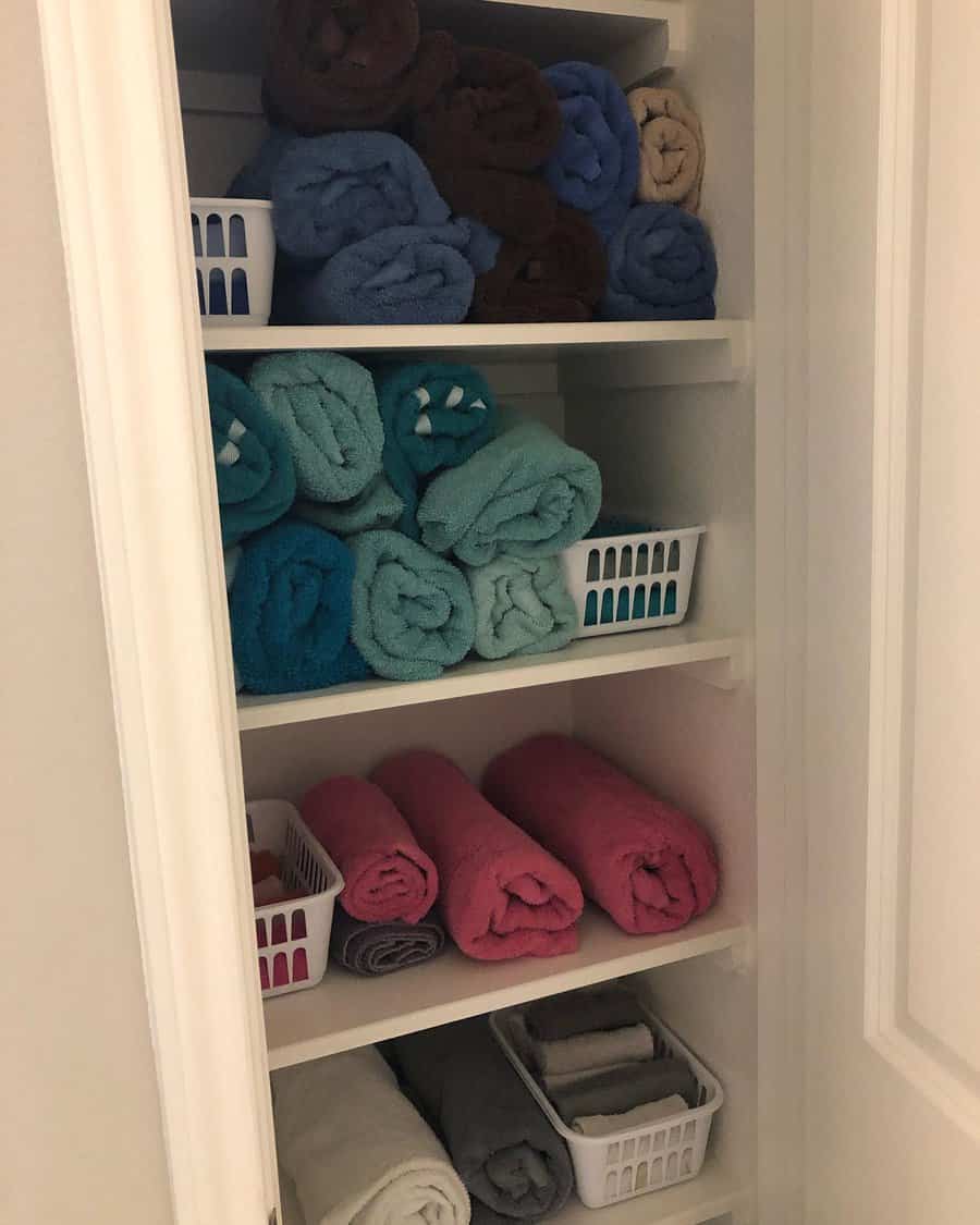 Towel Bathroom Closet Ideas Sortingsistas