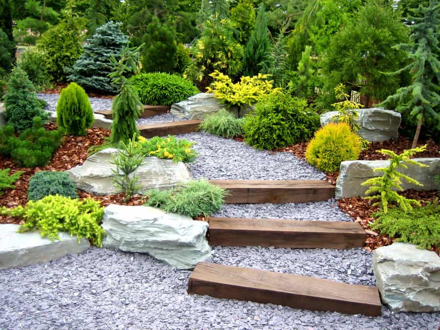 Unique Garden Path Ideas