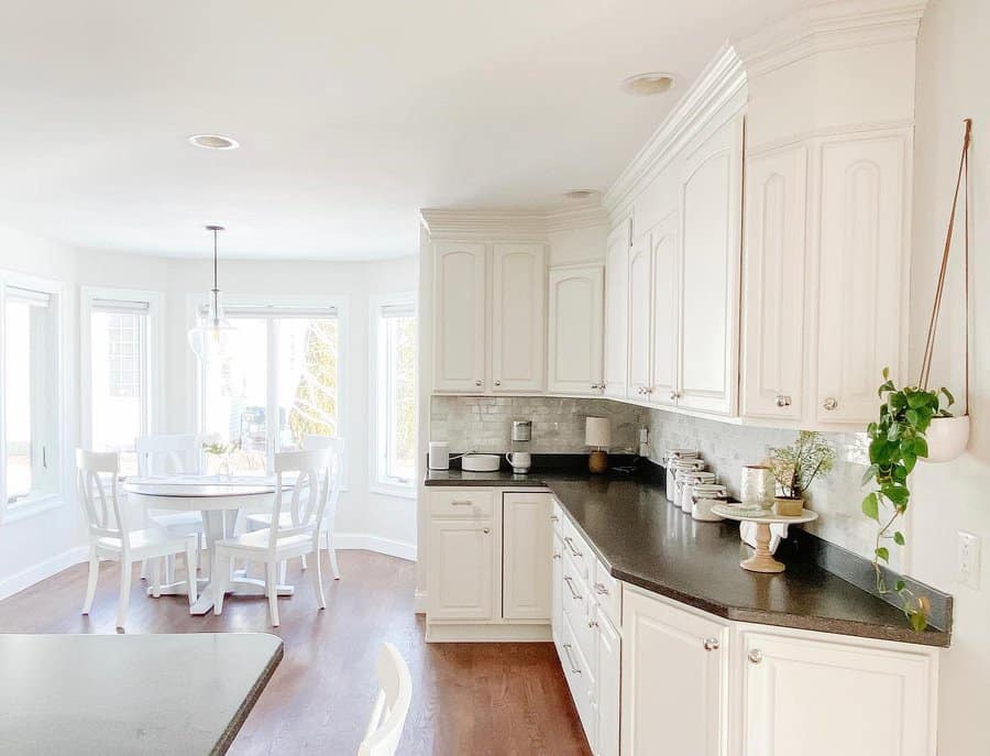 White Painted Kitchen Cabinet Ideas Caleyscozyhome