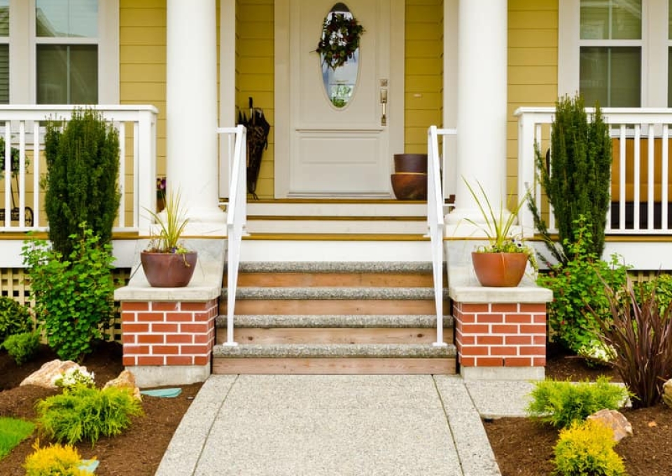 Wood Front Porch Railing Ideas