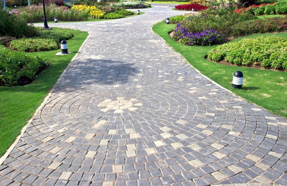 Cobblestone Sidewalk Ideas