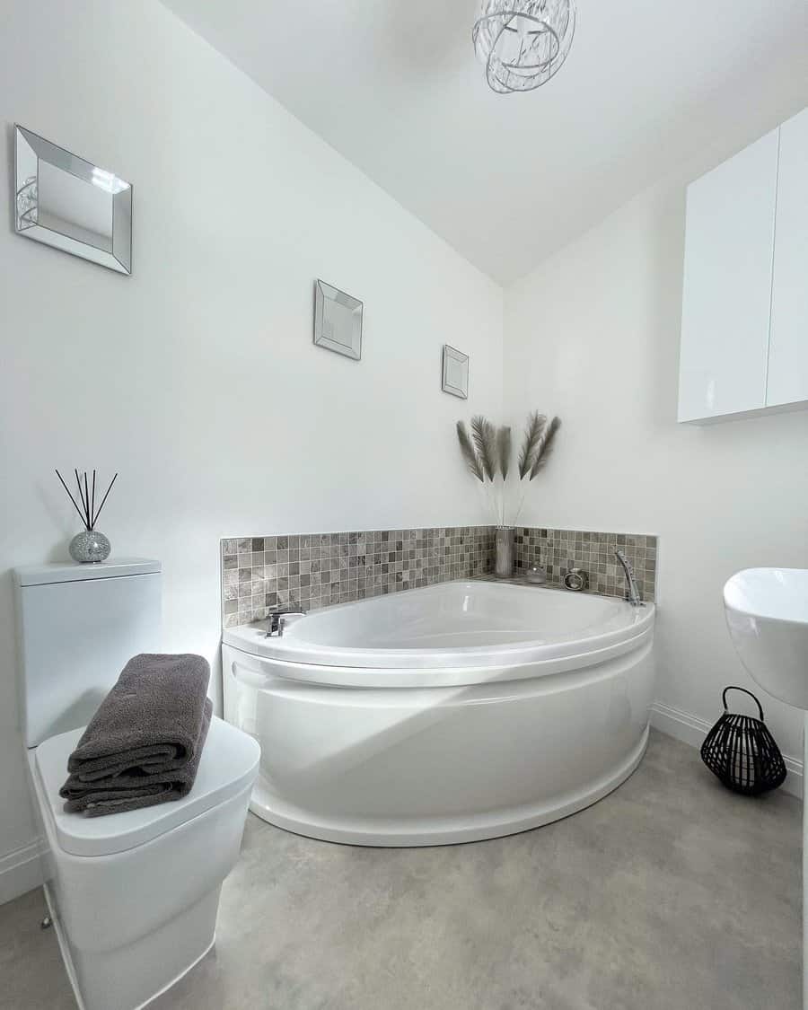 Corner Small Bathroom Ideas With Tub Hill Family Home