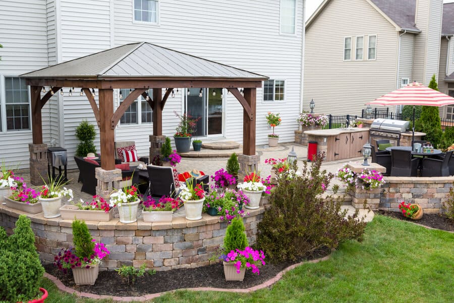 Curved Patio Roof Ideas