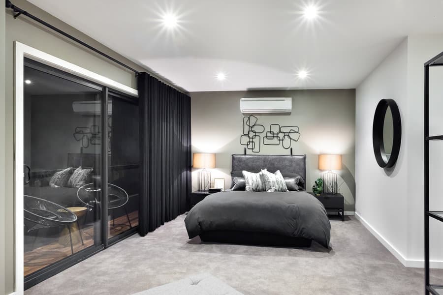 Dark Bedroom Curtain Ideas