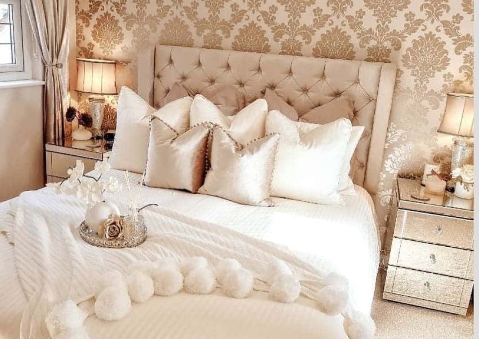 Feature Bedroom Wallpaper Ideas Our Housebubble