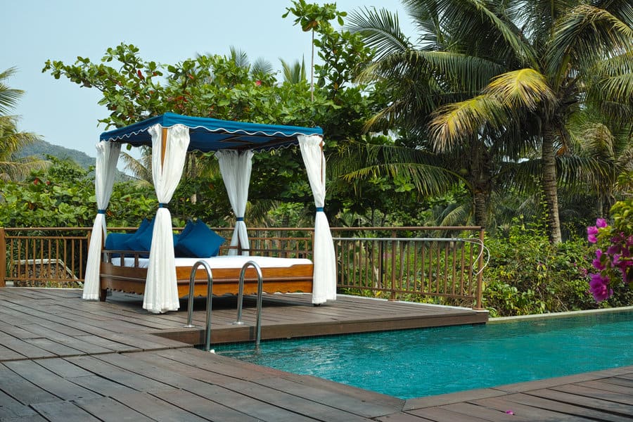 Outdoor Furniture Pool Cabana Ideas