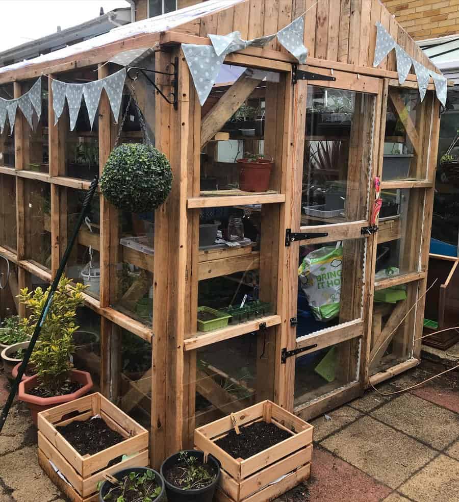 Rustic Greenhouse Ideas Muddy Bottom